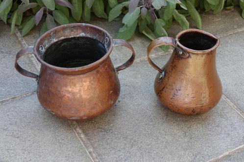 Vintage gehamerd koperen kannetje en potje, Antiek en Kunst, Antiek | Brons en Koper, Koper, Ophalen of Verzenden