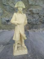 Ancienne statue de Napoléon, Enlèvement ou Envoi, Utilisé, Humain