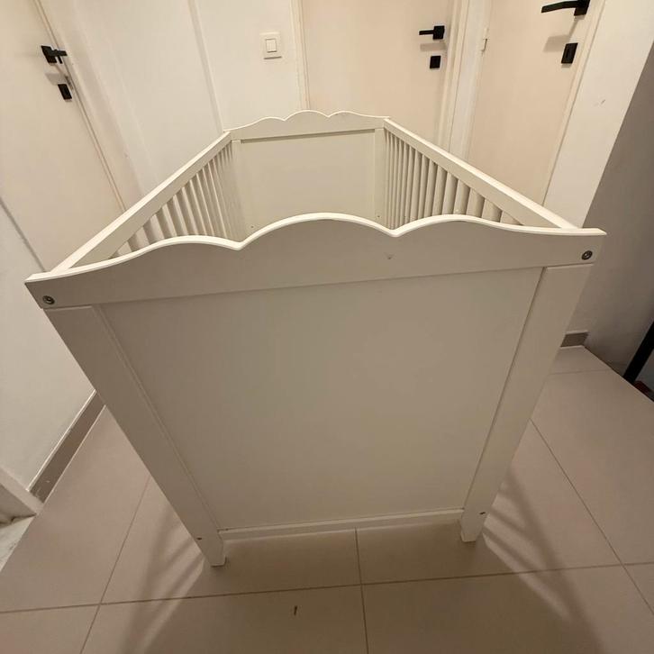 Te koop Baby bed ikea smagora wit 60 x 120 uitstekende staat, Kinderen en Baby's, Kinderkamer | Bedden, Zo goed als nieuw, Ophalen