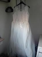 Een hele mooie feestkleedje voor de meisjes voor 16 jarige, Kleding | Dames, Gelegenheidskleding, Ophalen of Verzenden, Zo goed als nieuw