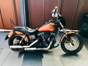 street bob 1690 2015 36000km garantie 1 a 3ans jhbmotos disponible aux enchères