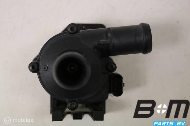 Extra waterpomp Audi Q5, Auto-onderdelen, Motor en Toebehoren, Gebruikt