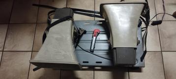 mobiel luidsprekersysteem voor op autodak beschikbaar voor biedingen