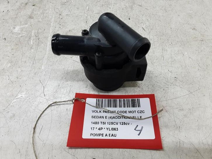 WATERPOMP Volkswagen Passat (3G2) (9025973A), Auto-onderdelen, Airco en Verwarming, Volkswagen, Gebruikt
