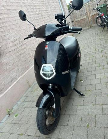 E scooter beschikbaar voor biedingen