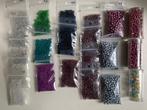 Assortiment 21 pakketjes rocailles, Hobby en Vrije tijd, Kralen en Sieraden maken, Ophalen of Verzenden, Nieuw, Kraal