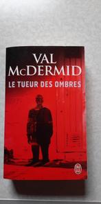 Val McDermid - Le tueur des ombres, Gelezen, Ophalen