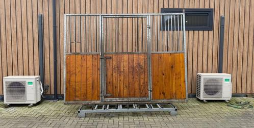 13 voorwanden | Draaideur | Hout | Gebruikt, Dieren en Toebehoren, Stalling en Weidegang, Opfok, Stalling, Weidegang, Accessoires