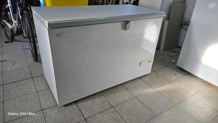 Diepvriezer/ijskast - ZANKER, Elektronische apparatuur, Koelkasten en IJskasten, Gebruikt, Met vriesvak, 200 liter of meer, 85 tot 120 cm