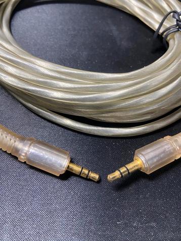 Cable audio 3.5  2m beschikbaar voor biedingen