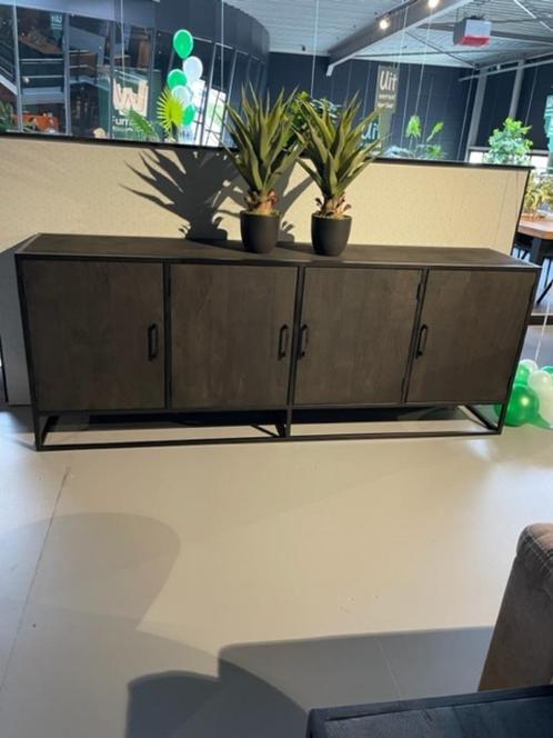 DRESSOIR 220 cm mango zwart metaal Hoge kwaliteit superprijs, Huis en Inrichting, Kasten | Dressoirs, Nieuw, 200 cm of meer, 25 tot 50 cm
