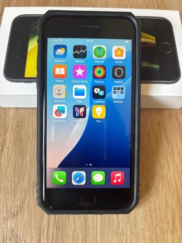iPhone SE (Zwart) met originele doos & accessoires beschikbaar voor biedingen