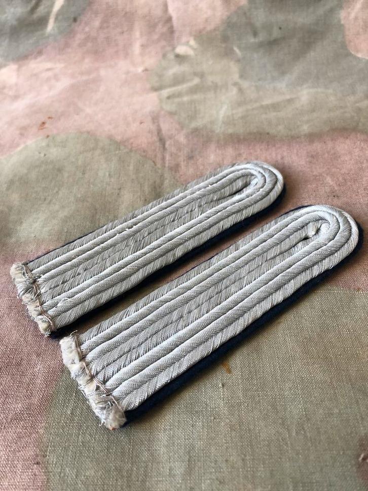 WH WW2 medical schulterklappen, Verzamelen, Militaria | Tweede Wereldoorlog, Ophalen of Verzenden