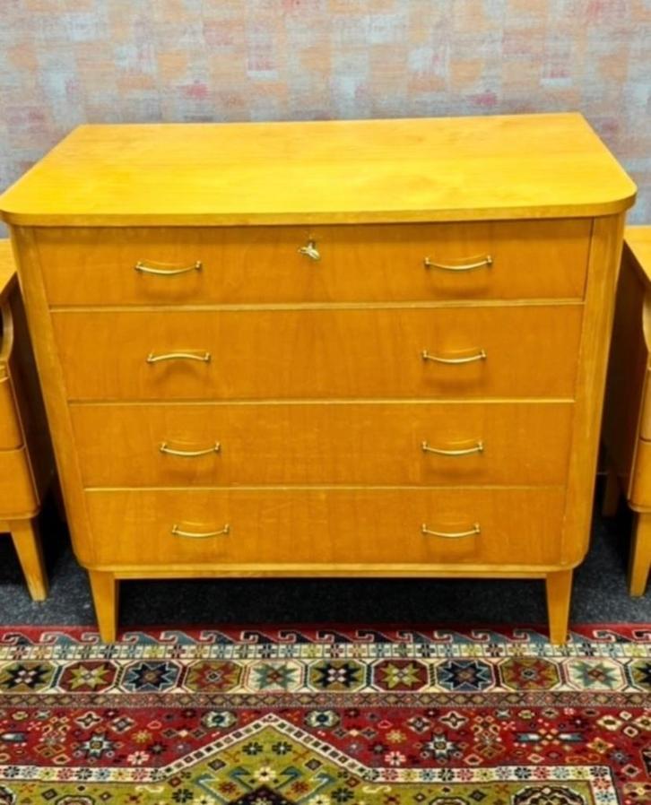 Commode vintage, commode, années 1960, Maison & Meubles, Armoires | Commodes, Enlèvement ou Envoi