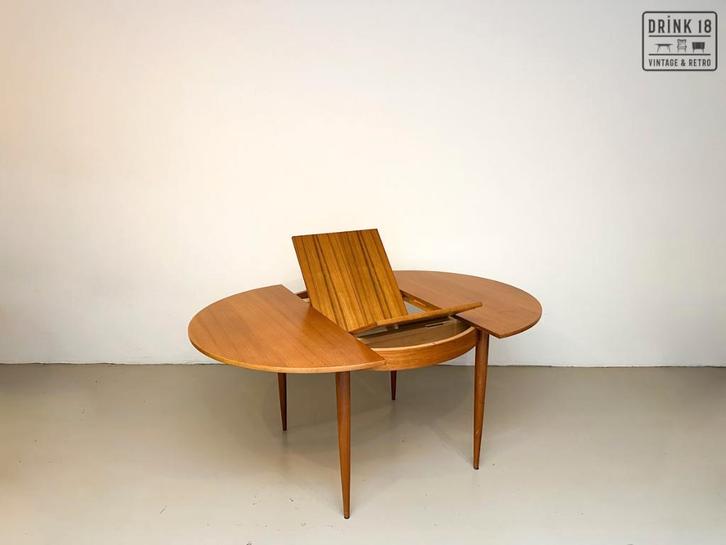 Vintage - Verlengbare ronde eettafel XL, Antiek en Kunst, Curiosa en Brocante, Ophalen