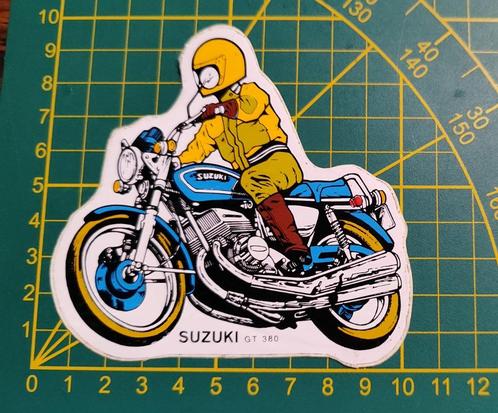 Sticker Suzuki GT 380 jaren '70, Collections, Autocollants, Enlèvement ou Envoi