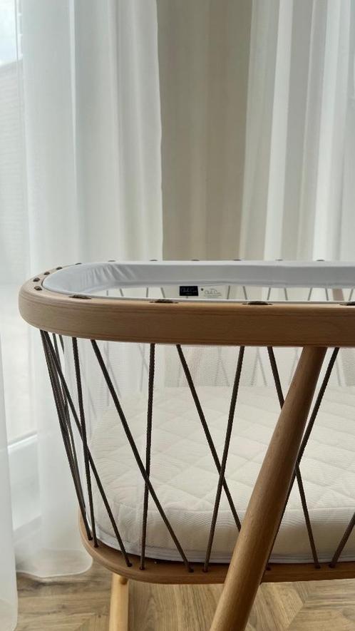 Charlie Crane kumi wieg, Kinderen en Baby's, Kinderkamer | Bedden, Zo goed als nieuw, Minder dan 140 cm, Matras, Ophalen