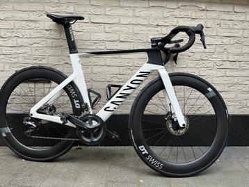 Canyon Aeroad CF SLX Di2 beschikbaar voor biedingen