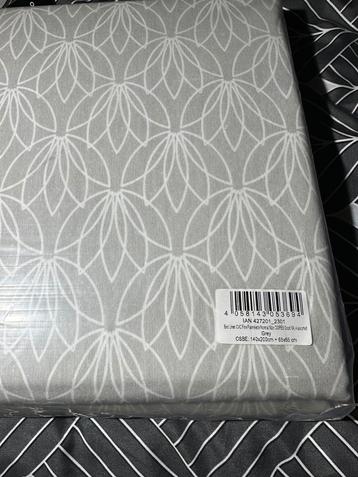 Neuve 2x housse de couette flanelle 140x200 (lit couette 1p) beschikbaar voor biedingen