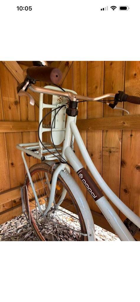 Lichtblauwe omafiets 28”, Fietsen en Brommers, Fietsen | Dames | Omafietsen, Zo goed als nieuw, Versnellingen, Ophalen