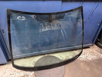 PARE BRISE OPEL CORSA D beschikbaar voor biedingen