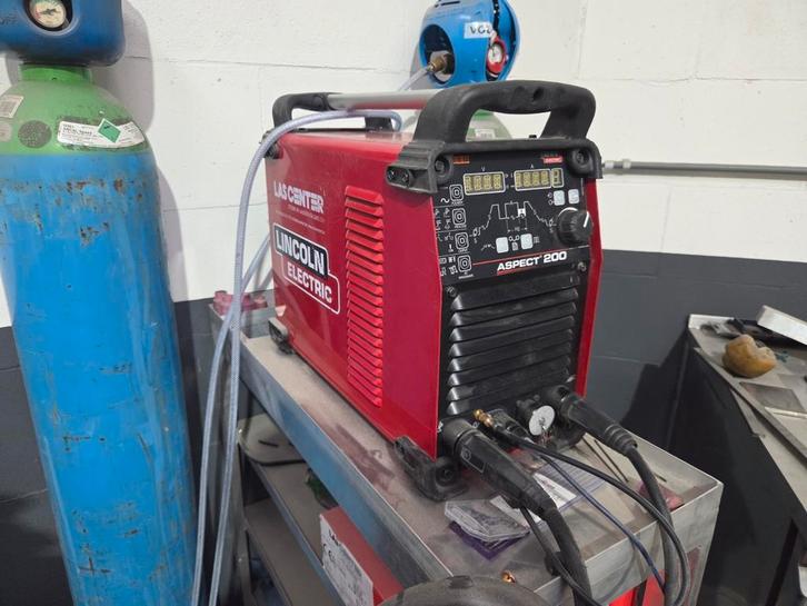 Lincoln aspect 200 + toebehoren, Doe-het-zelf en Bouw, Gereedschap | Lasapparaten, Zo goed als nieuw, Ophalen