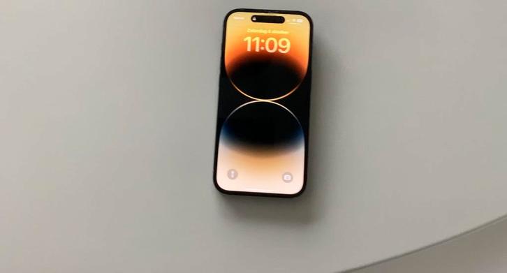 (Kapotte) iphone 14 pro, Telecommunicatie, Mobiele telefoons | Apple iPhone, Gebruikt, 128 GB, iPhone 14 Pro, Zwart, Ophalen