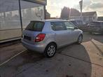 SKODA Fabia 1.2 HTP Ambition/Airco/Parkeersensoren, Auto's, Skoda, Euro 5, 50 kW, Parkeersensor, 1198 cc