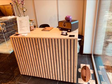 Mooie toonbank beschikbaar voor biedingen