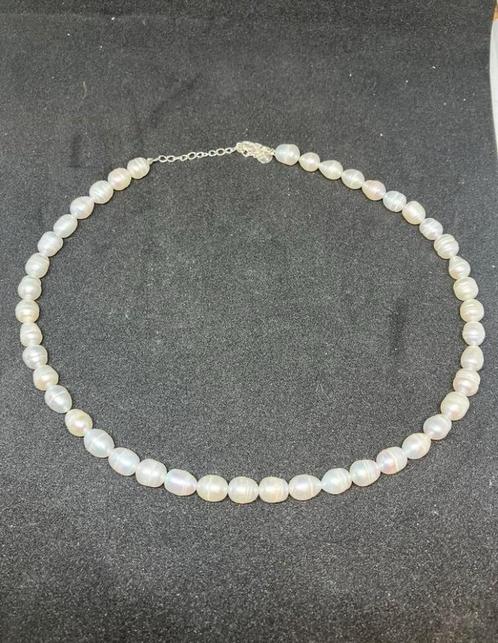 Zilveren ketting met echte parels 45 cm, Handtassen en Accessoires, Kettingen, Nieuw, Zilver, Wit, Met edelsteen, Ophalen of Verzenden
