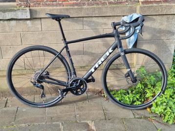Trek Domane AL5 Gen 4 noir en taille 56 (garanti et facture) beschikbaar voor biedingen