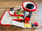 Speelgoedgarage Plantoys, Kinderen en Baby's, Ophalen, Zo goed als nieuw