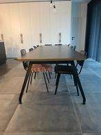 Zwarte tafel, 10 personen, metalen poten. 3m op 110m, Huis en Inrichting, Keuken | Complete keukens, Overige materialen, Gebruikt