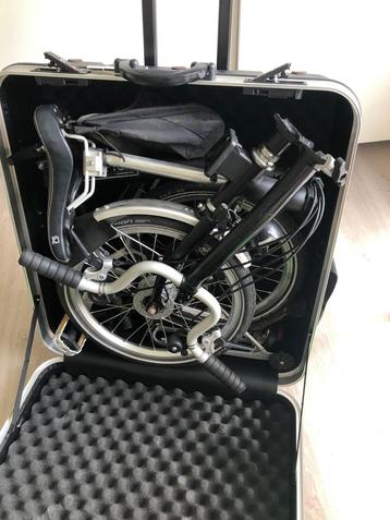 reiskoffer Brompton vouwfiets beschikbaar voor biedingen