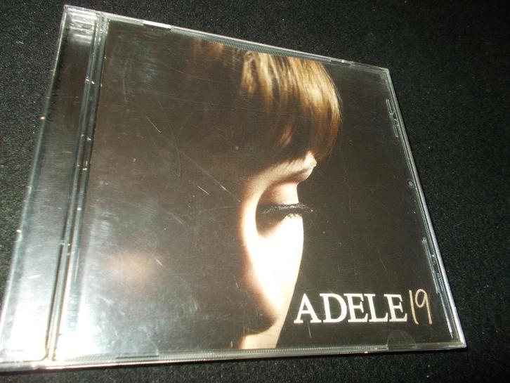 CD - ADELE - 19, Cd's en Dvd's, Cd's | Pop, Zo goed als nieuw, 2000 tot heden, Ophalen