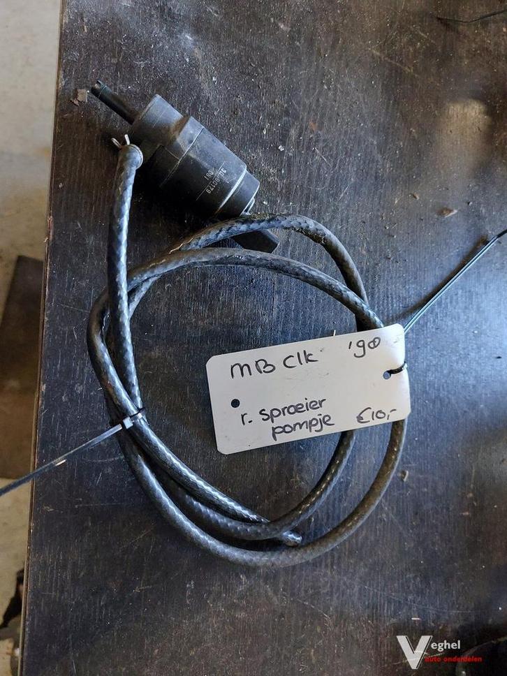 MB CLK Ruitensproeierpompje '98, Auto-onderdelen, Ruiten en Toebehoren, Gebruikt, Ophalen of Verzenden