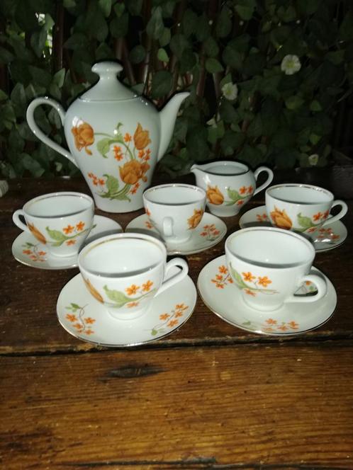 Leuk koffieservies - vintage jaren 70 RDA, Huis en Inrichting, Keuken | Servies, Zo goed als nieuw, Compleet servies, Overige stijlen