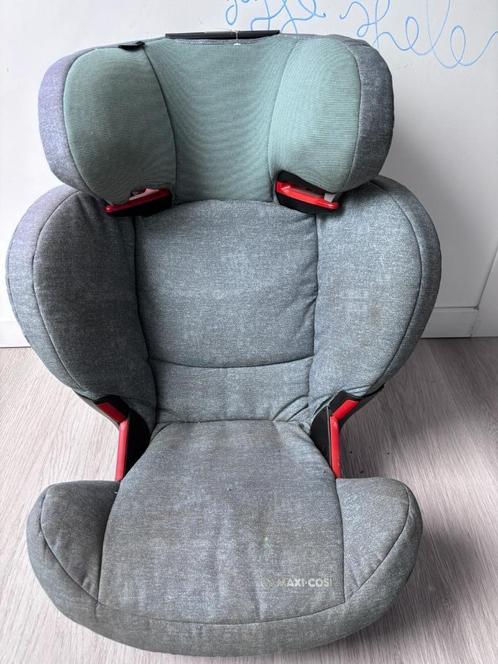 Maxi-Cosi autostoel (15-36 kg), Kinderen en Baby's, Autostoeltjes, Zo goed als nieuw, Maxi-Cosi, 15 t/m 36 kg, Autogordel of Isofix