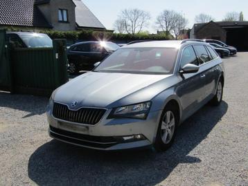 Skoda Superb 2.0 TDI Automaat  beschikbaar voor biedingen