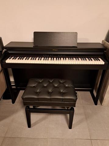 roland RP701 digitale piano 4 maand oud