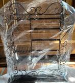 Grote,nieuwe,bruine juwelenrek 52/41 cm, Neuf, Enlèvement ou Envoi, Autres représentations, Brun