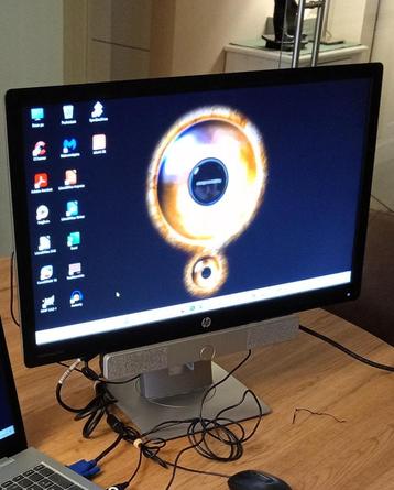 PC scherm 23 inch HP, diameter 60 cm beschikbaar voor biedingen