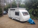 Zeer mooie Rapido top staat nieuw toilet nieuw banden airco, Caravans en Kamperen, Caravans, Vast bed, Bedrijf, Rapido, Luifel