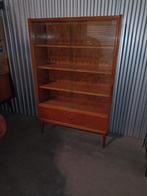 Vintage vitrinekast, Huis en Inrichting, Ophalen, Zo goed als nieuw