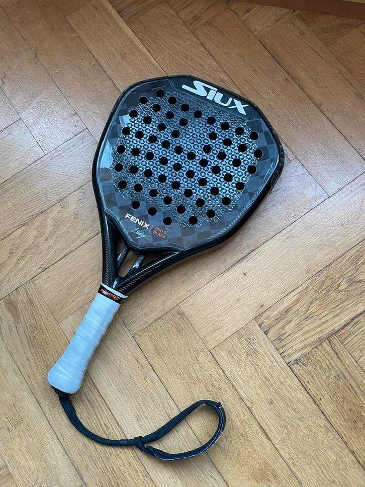 Siux Fenix pro 5, Sports & Fitness, Padel, Utilisé, Raquette de padel, Enlèvement