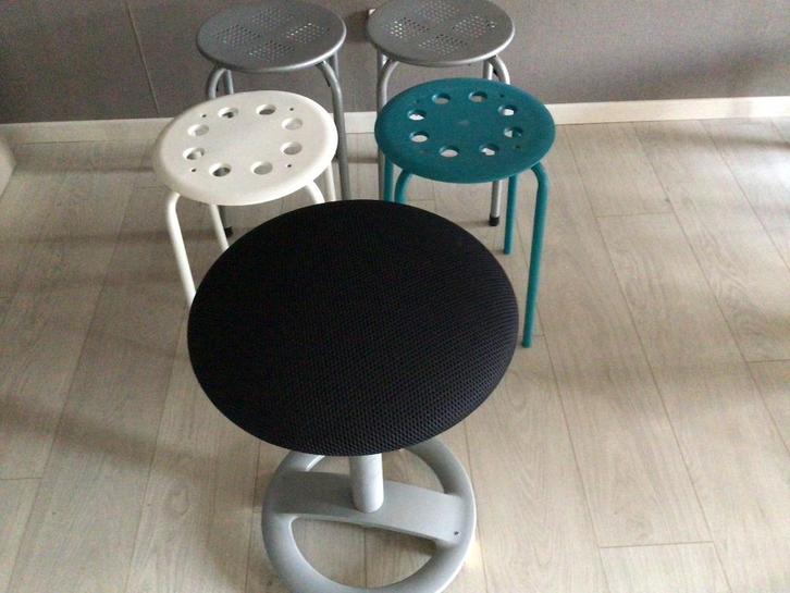 Tabouret Taboeret, tabouret Ikea Piano et autres, Maison & Meubles, Tabourets, Enlèvement ou Envoi
