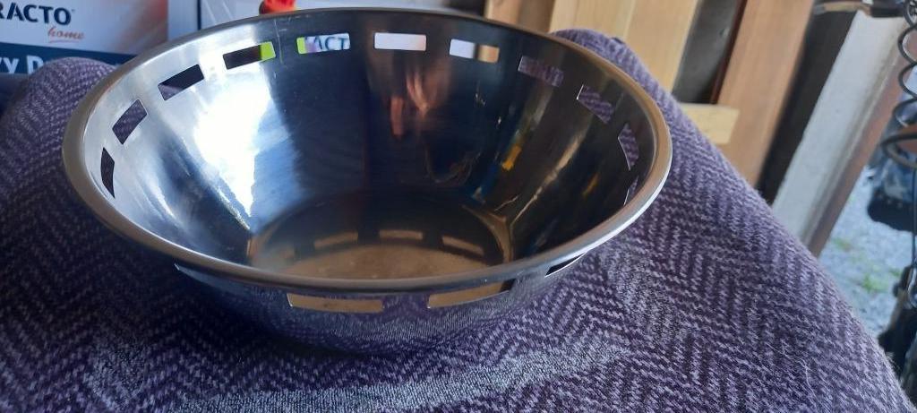 INOX SCHAAL 23,5cm, Overige materialen, Schaal, Rond, Ophalen of Verzenden