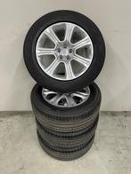 All seasonset LR Evoque Pirelli Scorpion 4 Season 235/60 R18, Auto-onderdelen, Banden en Velgen, Ophalen, 18 inch, Gebruikt, Banden en Velgen