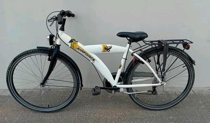 Jongensfiets BFK Airforce 6speed 26inch NIEUWPRIJS 449€🚴‍♂️, Fietsen en Brommers, Fietsen | Jongens, Zo goed als nieuw, 26 inch of meer