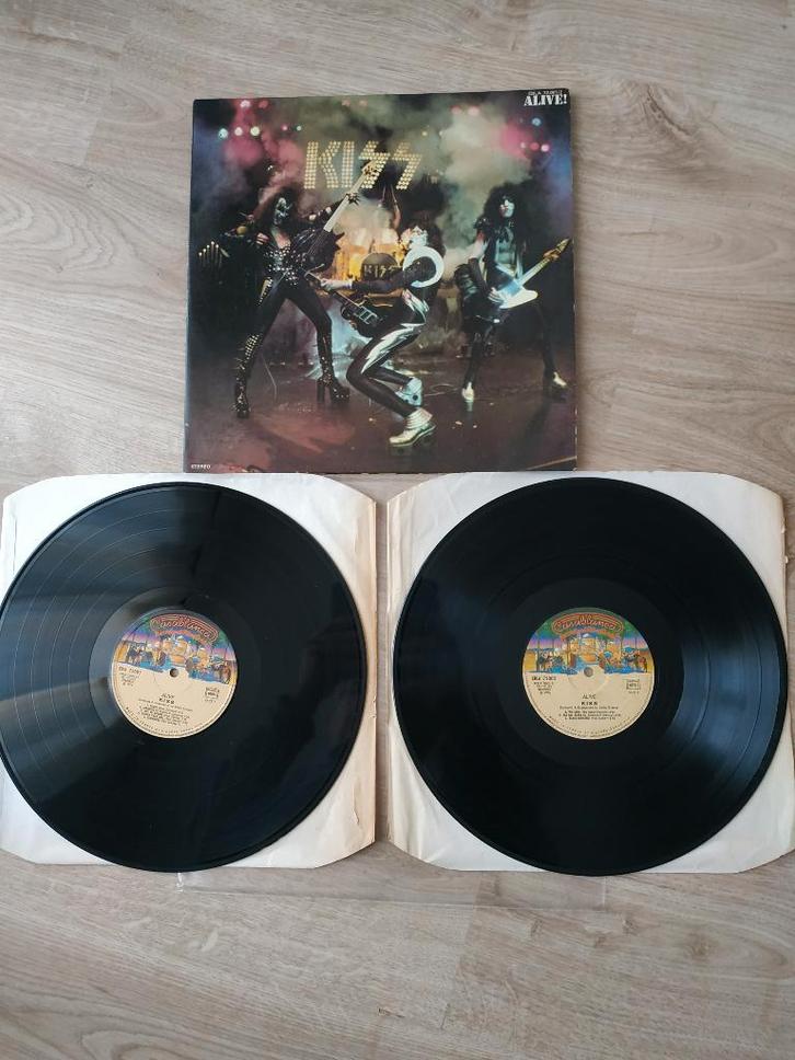 KISS ALIVE  N°1 DOUBLE LP, Cd's en Dvd's, Vinyl | Rock, Zo goed als nieuw, Verzenden